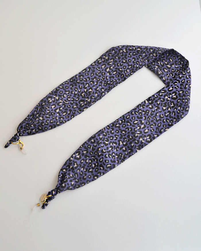 Pañuelo de seda print leopardo morado - Harpper Collection